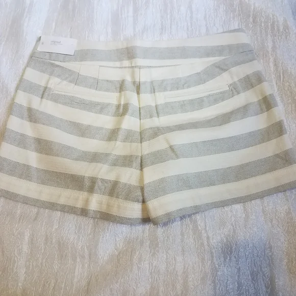 Loft Outlet NWT Shorts SZ8 - Picture 2 of 8